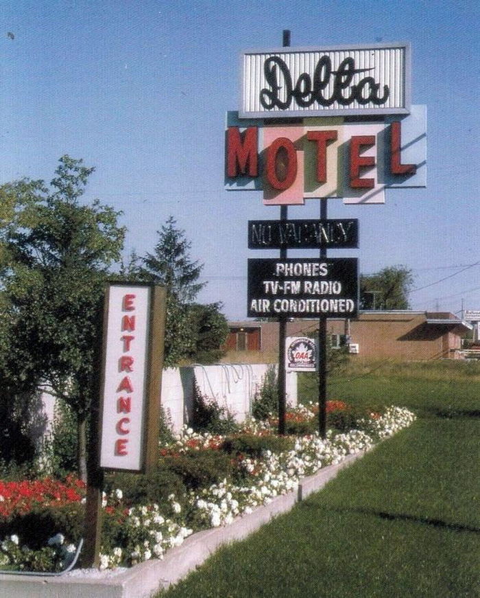 Delta Motel (Careys Motel) - Vintage Slide Photo From Zeke (newer photo)